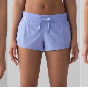 Lululemon Hotty Hot Short 2 1/2” in Hydrangea
